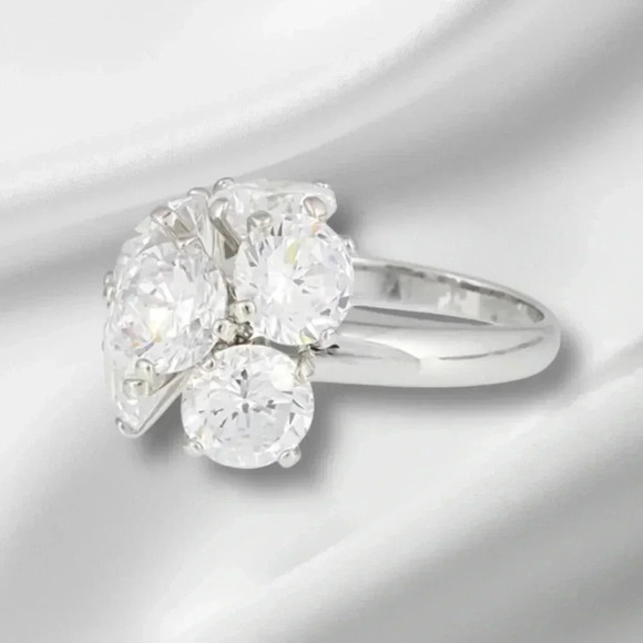 🇨🇦🆕5th Avenue Women’s Sterling Silver Ring - Picture 5 of 16